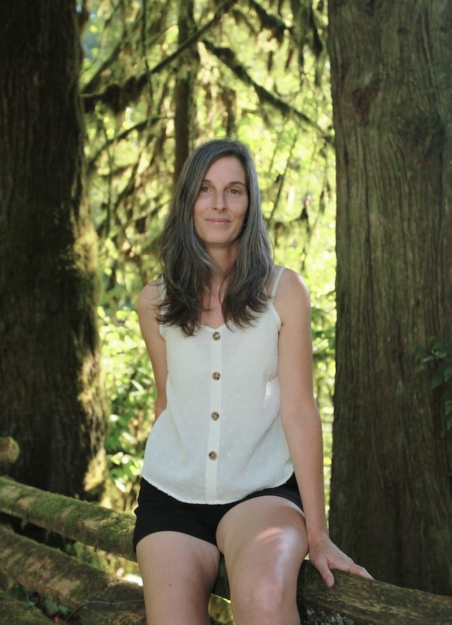 Amelie offers website design, equity jurisprudence consultation and a vacation rental in Nakusp